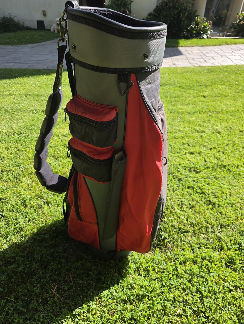 Men's Red and Gray Golf Carry Bag with Multiple Storage Pockets